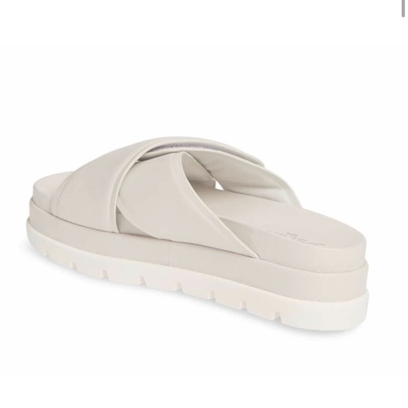 NWT J/SLIDES BELLA Ivory Leather Sandal - Picture 3 of 13